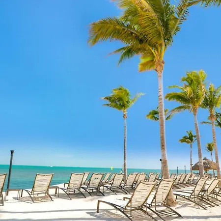 Fiesta Key Rv Resort Standard Room 8-3